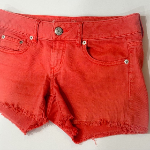 American eagle A/E cutoff/ fringe jean shorts ❤️ - Picture 3 of 7
